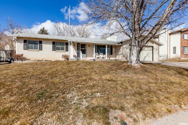11 E Park Dr, Kaysville, UT 84037 — photo 2