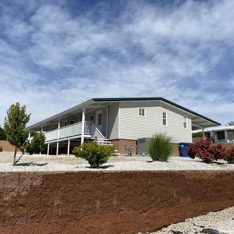 239 N 2750 E, St. George, UT 84790 — photo 2