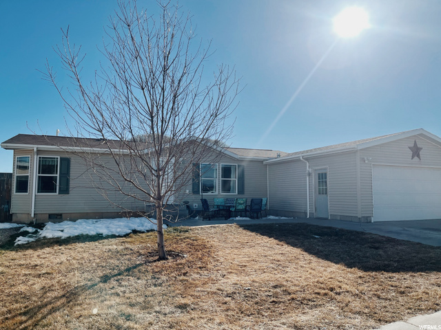 209 W 2000 S, Vernal, UT 84078 — photo 2