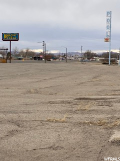 735 E Main St, Green River, UT 84525 — photo 9