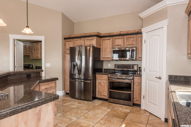 740 E 100 S, Hyde Park, UT 84318 — photo 5