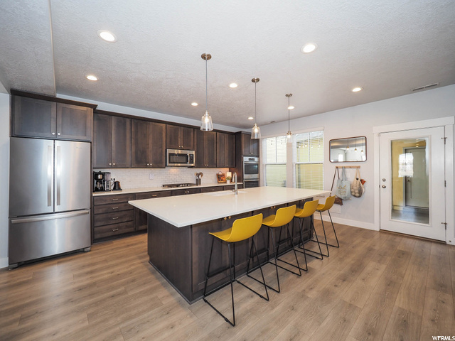 Huge Kitchen!