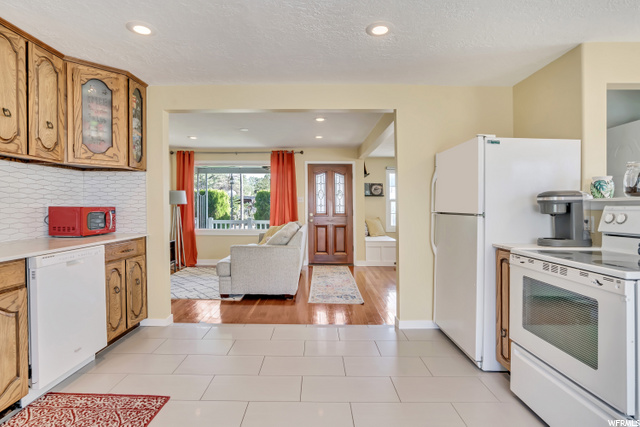 199 E 8760 S, Sandy, UT 84070 — photo 6