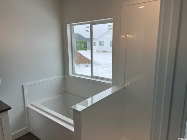 561 S 655 E, Hyrum, UT 84319 — photo 8