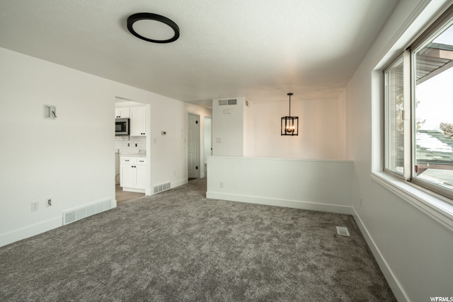 1561 N 550 W, Clinton, UT 84015 — photo 9