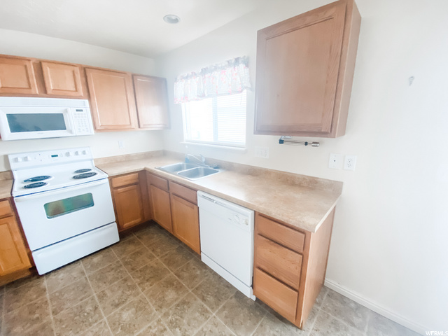 689 E 1400 S, Vernal, UT 84078 — photo 11