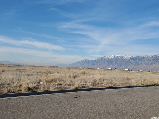 950 S 1600 W #10, Perry, UT 84302 — photo 3