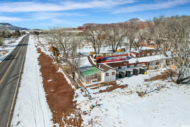360 W Main St, Torrey, UT 84775 — photo 8