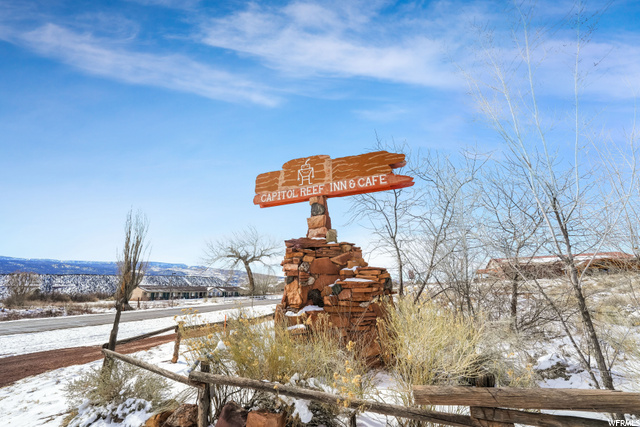 360 W Main St, Torrey, UT 84775 — photo 2