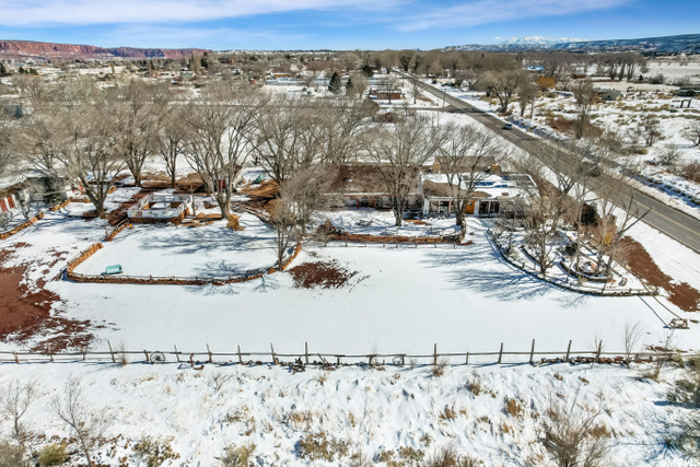 360 W Main St, Torrey, UT 84775 — photo 6