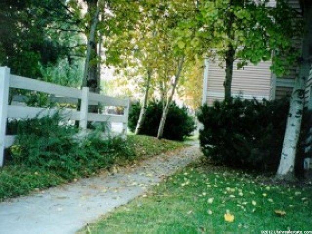 9106 Scirlein Dr, Sandy, UT 84094 — photo 3