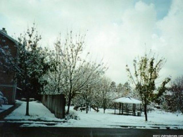 9106 Scirlein Dr, Sandy, UT 84094 — photo 4