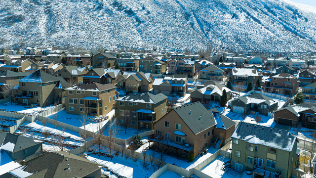 243 E Red Leaf Dr, Draper, UT 84020 — photo 4