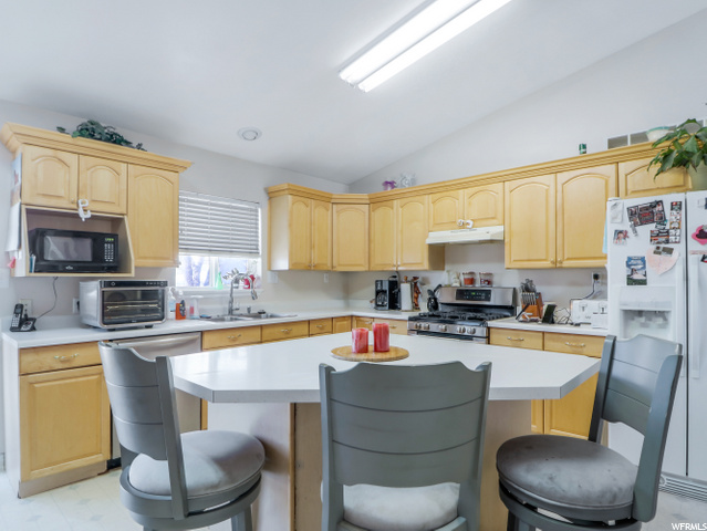 335 N 1090 W, Hyrum, UT 84319 — photo 6