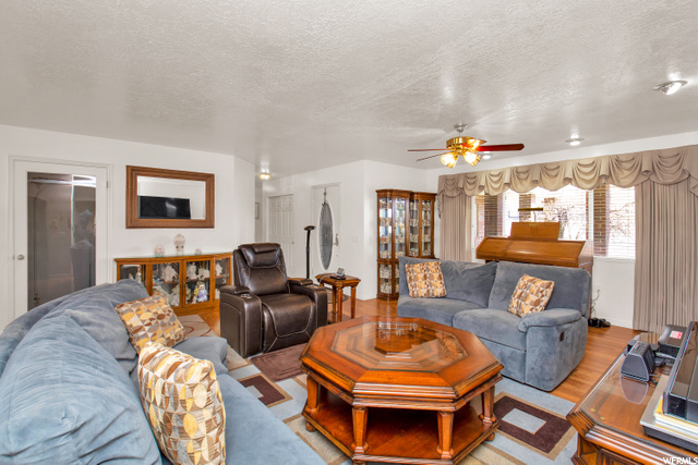 4055 S 2175 W, Roy, UT 84067 — photo 2