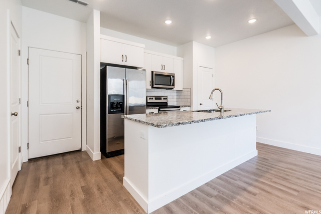335 S 1540 E, Hyrum, UT 84319 — photo 11