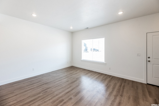 335 S 1540 E, Hyrum, UT 84319 — photo 9