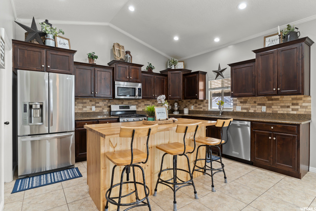 2462 N 1390 W, Clinton, UT 84015 — photo 3