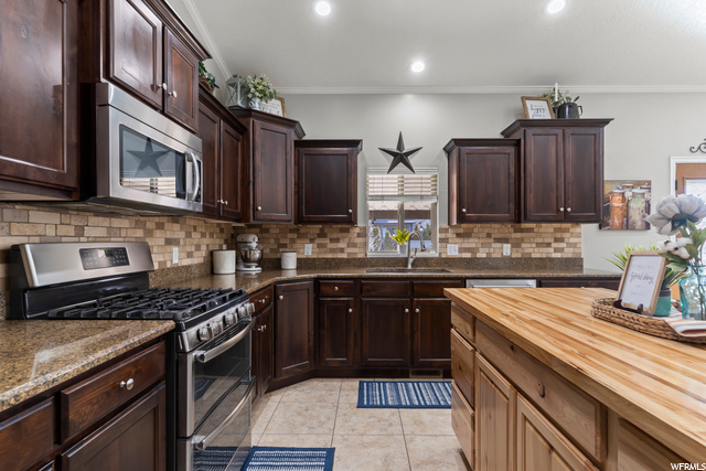 2462 N 1390 W, Clinton, UT 84015 — photo 5
