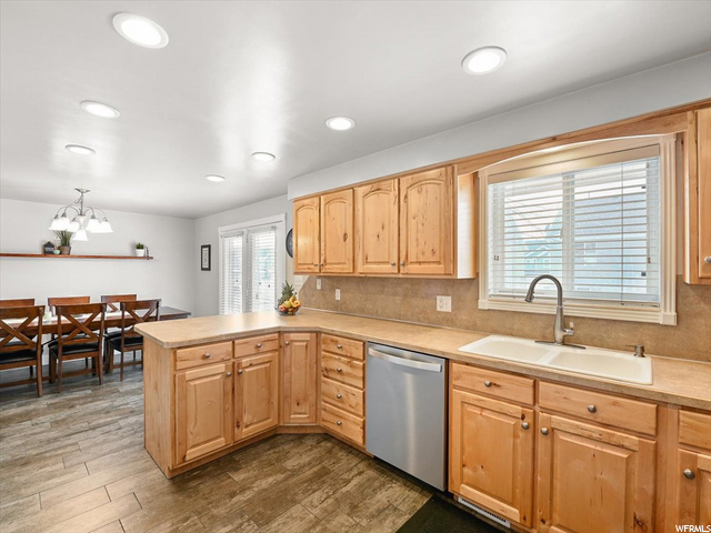 2016 S 1000 W, Syracuse, UT 84075 — photo 6