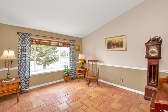 2122 N 950 W, Clinton, UT 84015 — photo 5