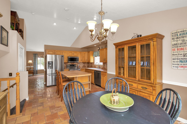 2122 N 950 W, Clinton, UT 84015 — photo 11