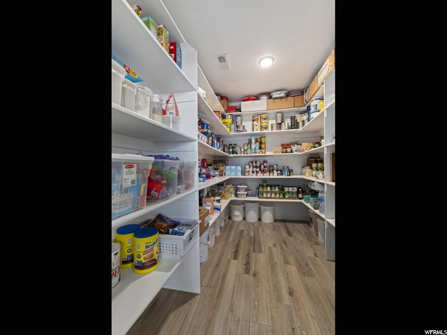 1907 N 2350 W, Clinton, UT 84015 — photo 10