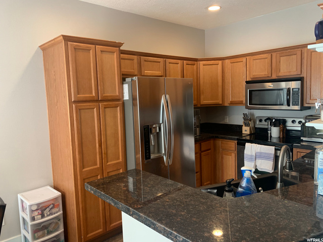 100 E Durham St S, Sandy, UT 84070 — photo 4