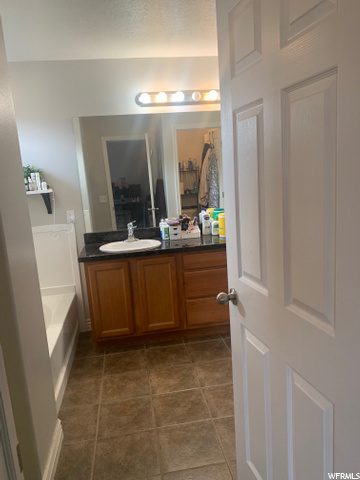 100 E Durham St S, Sandy, UT 84070 — photo 9