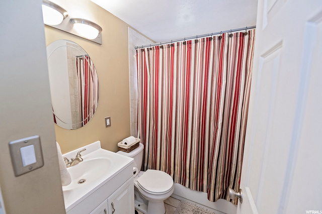 Main bathroom