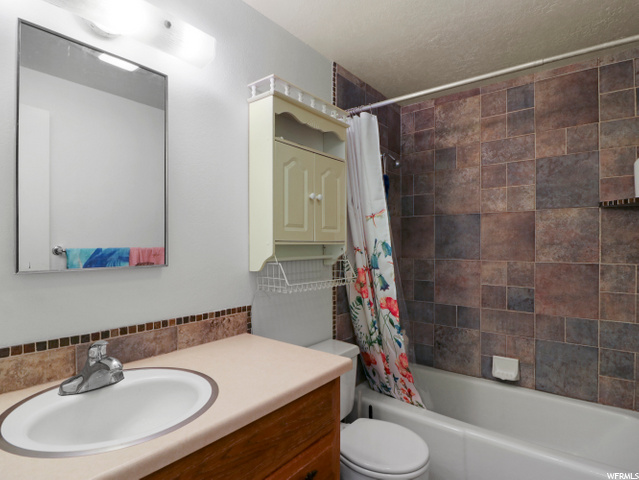 121 N 100 W, Wellsville, UT 84339 — photo 9