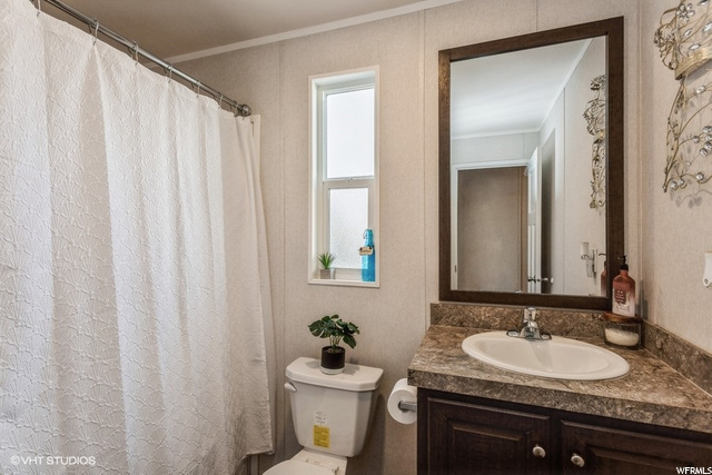 216 Engstrom, Layton, UT 84041 — photo 9