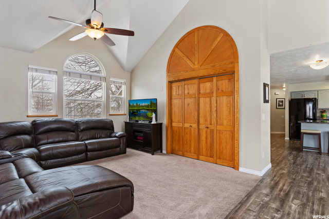 296 W 1375 N, Centerville, UT 84014 — photo 10