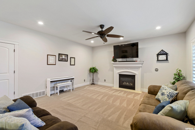 420 E 475 S, Centerville, UT 84014 — photo 10
