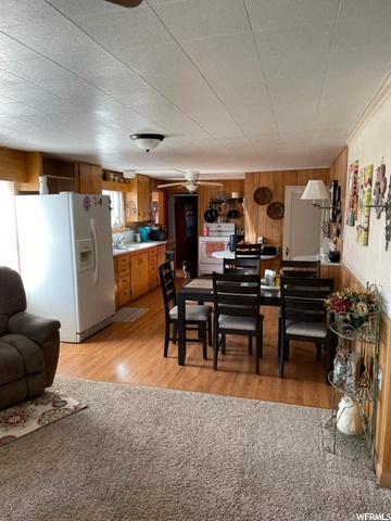 415 N Main St, Junction, UT 84740 — photo 7
