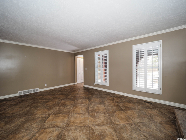 1406 E Granada Dr, Sandy, UT 84093 — photo 11