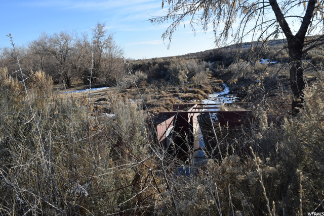 7130 E 8500 N, Lapoint, UT 84039 — photo 9
