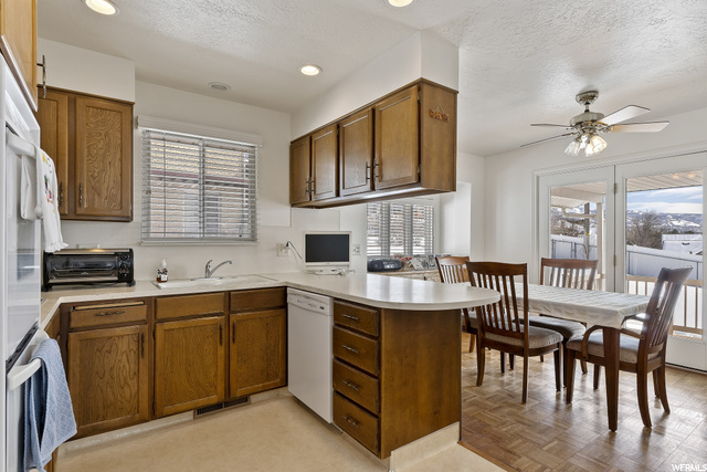 739 S Island Vw E, Centerville, UT 84014 — photo 9