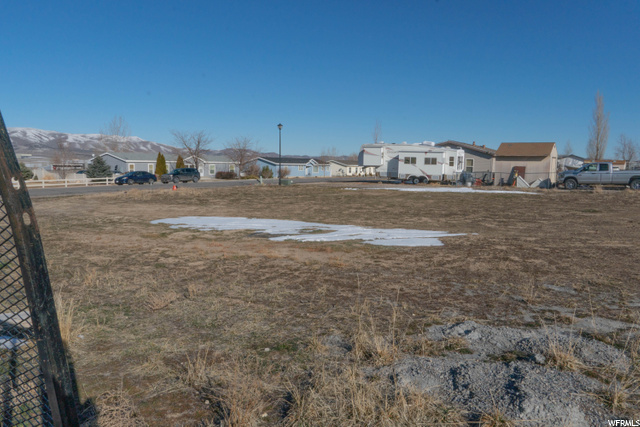 639 S 200 E #5, Mona, UT 84645 — photo 6