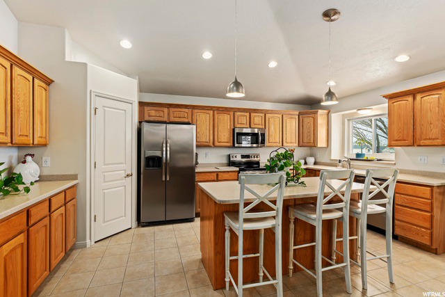3934 W 6050 S, Roy, UT 84067 — photo 3