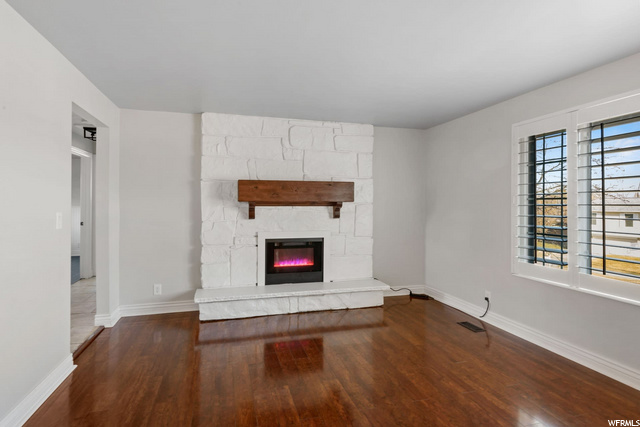 1084 E Cedar Ridge Rd, Sandy, UT 84094 — photo 3