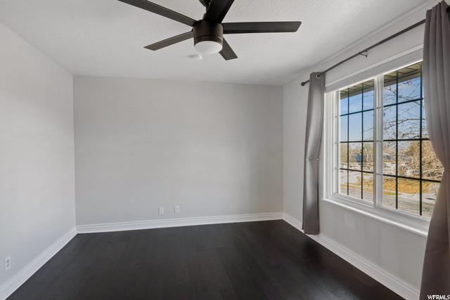 1084 E Cedar Ridge Rd, Sandy, UT 84094 — photo 4