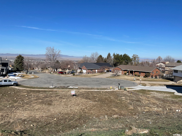 1044 E 300 St S, Bountiful, UT 84010 — photo 3