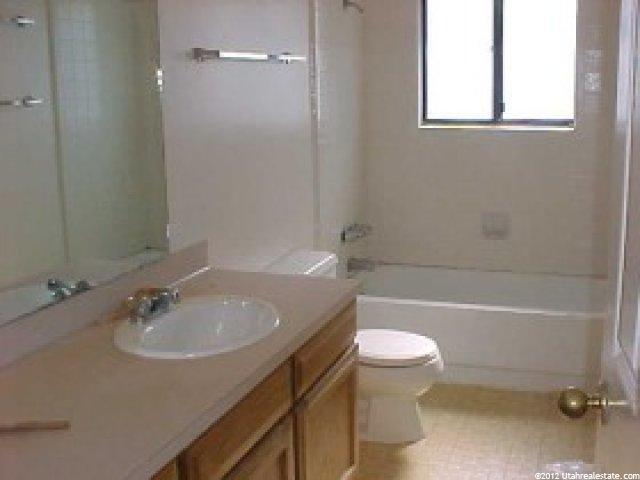 5895 S 3975 W, Roy, UT 84067 — photo 2