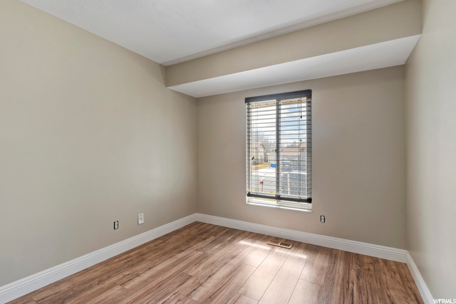 858 W 2600 N, Clinton, UT 84015 — photo 12