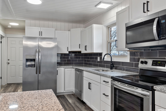 5564 S 2425 W, Roy, UT 84067 — photo 10