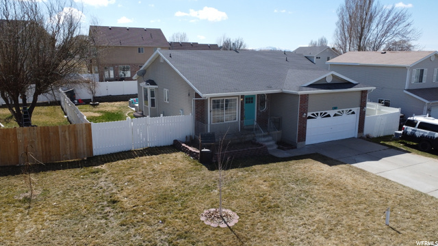 747 W 1580 N, Clinton, UT 84015 — photo 2
