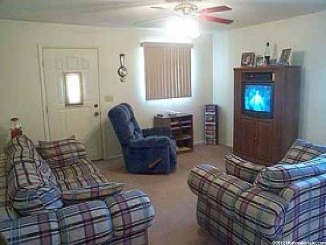 1025 W 200 N, West Bountiful, UT 84087 — photo 4
