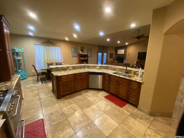 119 S Locust Ave, Delta, UT 84624 — photo 8