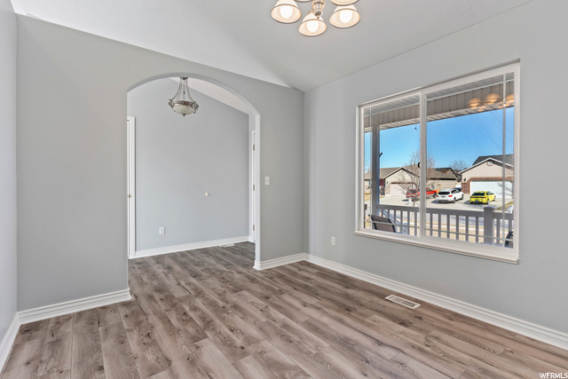 899 W 25 N, Clearfield, UT 84015 — photo 3